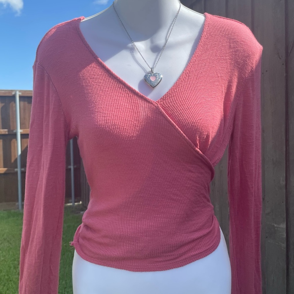 Long sleeve tie back shirt